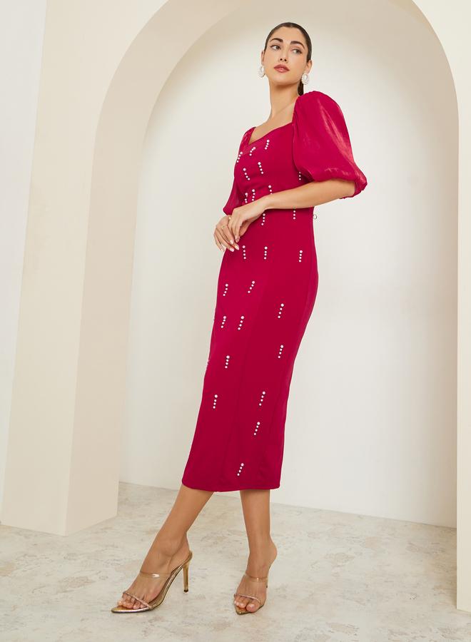 ستايلي فستان ميدي عنابي مزين بأكمام منفوخة وقصة ضيقة - Image 2